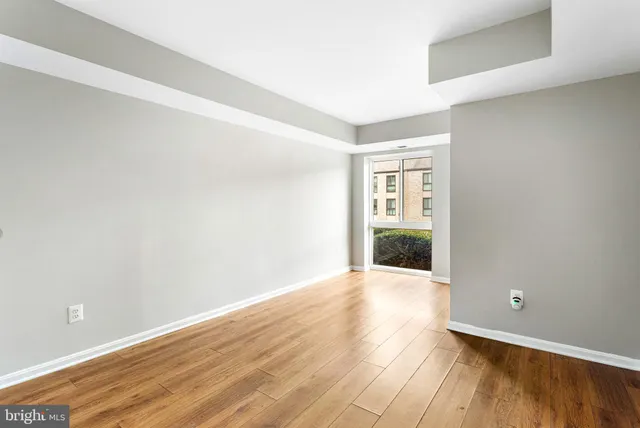 $2,250 | 6155 Edsall Road, Unit B, Alexandria, VA 22304