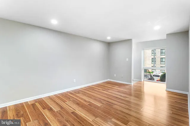 $2,250 | 6155 Edsall Road, Unit B, Alexandria, VA 22304