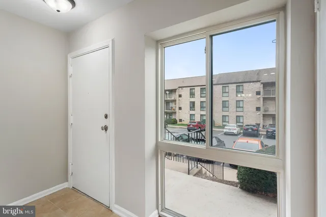 $2,250 | 6155 Edsall Road, Unit B, Alexandria, VA 22304