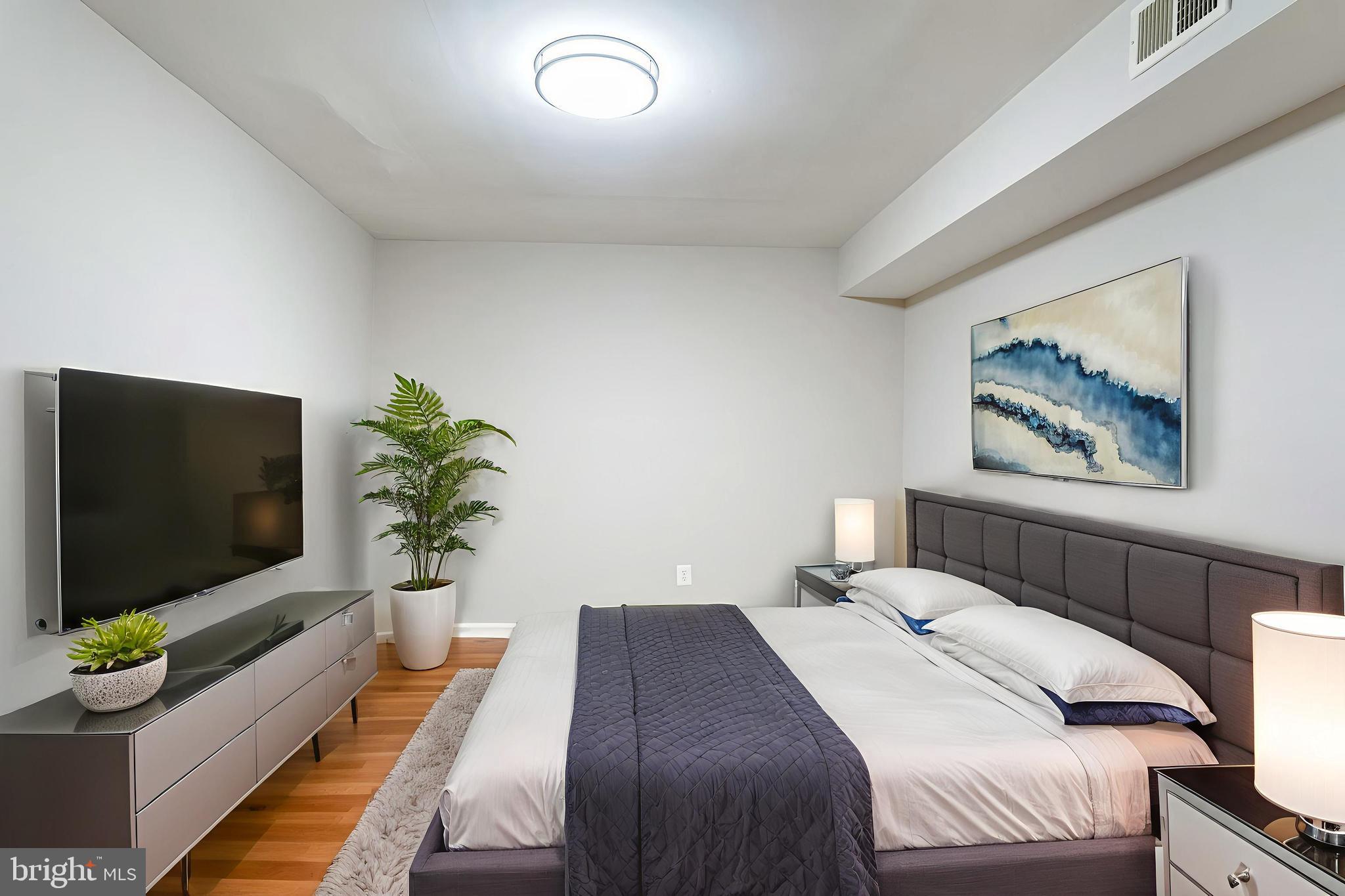 6155 Edsall Road, Unit B Alexandria, VA 22304 - Photo 7 of 39 Virtually Staged Second Bedroom