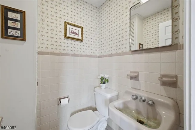 $439,000 | 97 Sky View Drive, Washington, NJ 07882