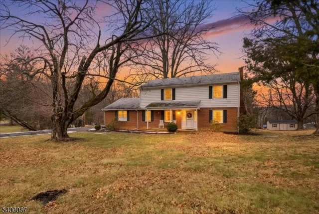 $439,000 | 97 Sky View Drive, Washington, NJ 07882