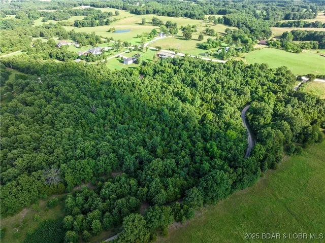 $27,500 | Lot #5 Great Oaks Drive, Camdenton, MO 65020