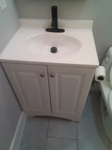 $750 | 2113 River Road, Unit C, San Marcos, TX 78666