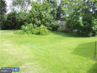 9215 Burbank Road Philadelphia, PA 19115 - Photo 8 of 8