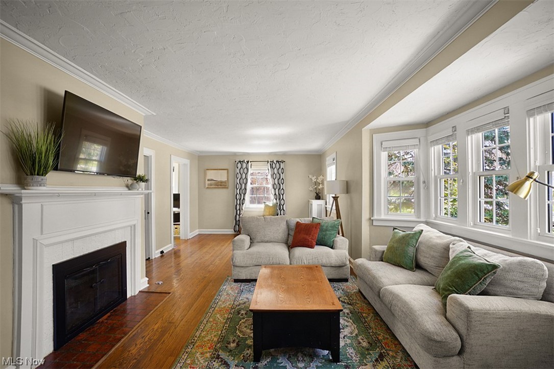 3627 Sutherland Road Beachwood, OH 44122 - Photo 5 of 28 Gallery Image 5
