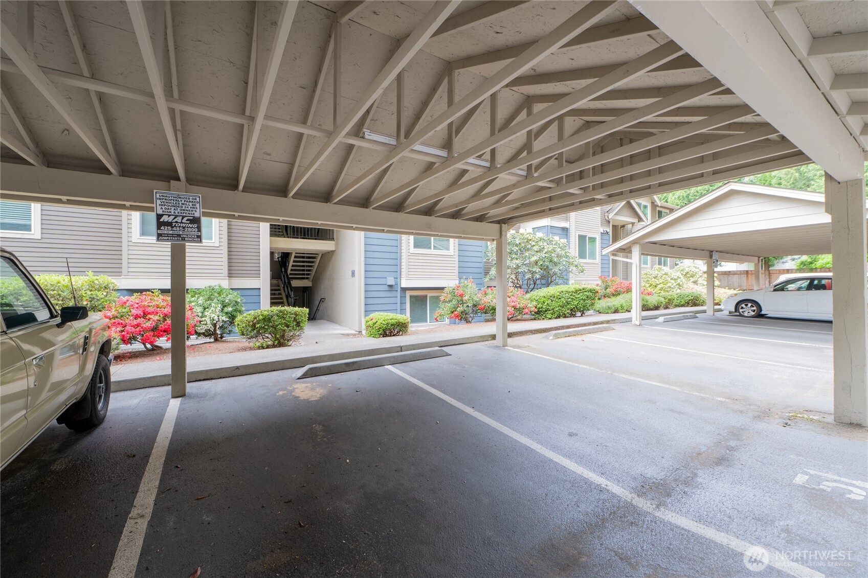 19410 Bothell Way Northeast, Unit D102 Bothell, WA 98011 - Photo 26 of 34 Gallery Image 26