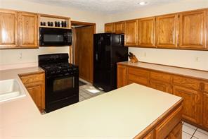 1220 Muessing Road Indianapolis, IN 46239 - Photo 10 of 39