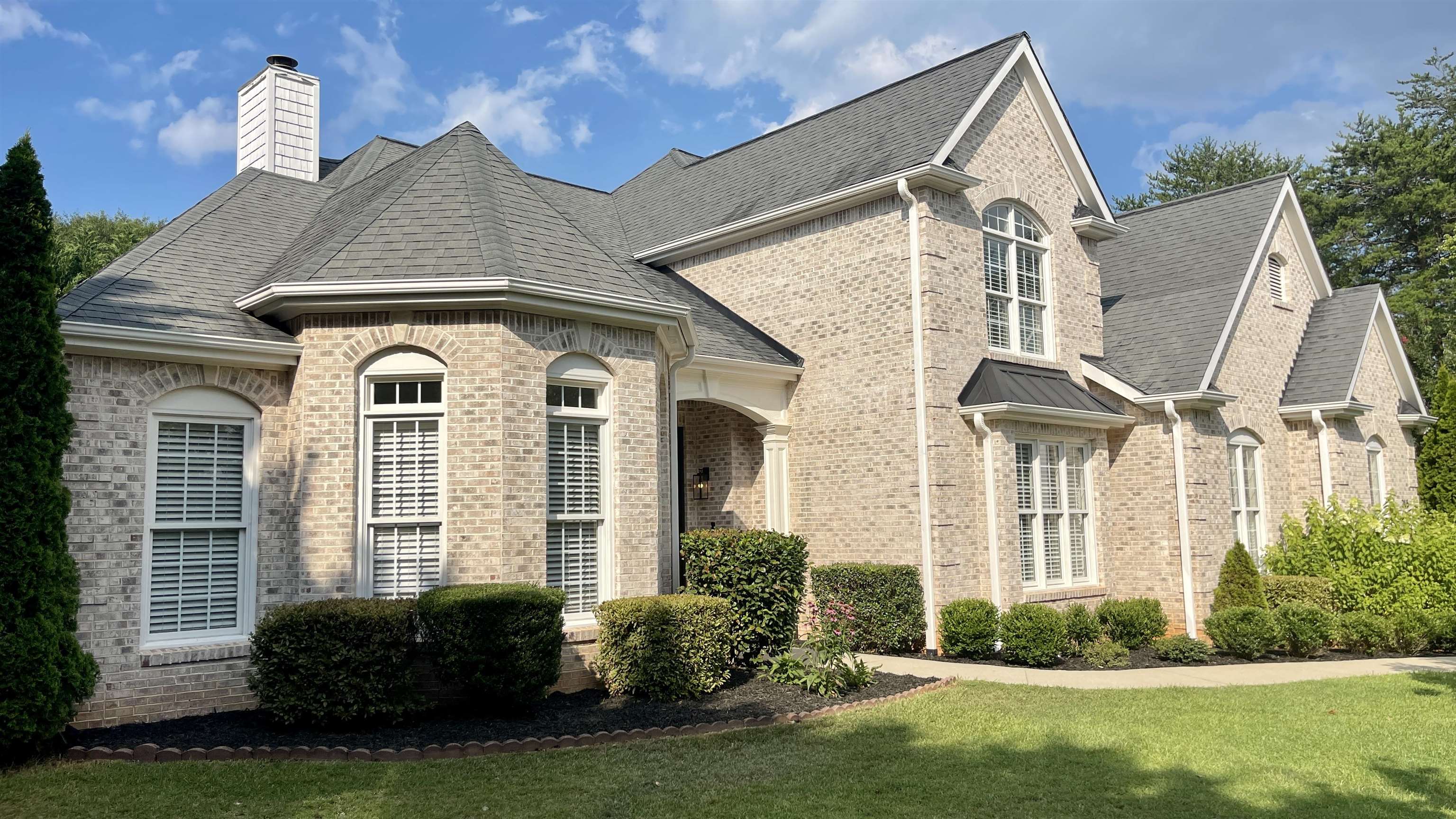 265 Gibbs Road Wellford, SC 29385 - Photo 2 of 42