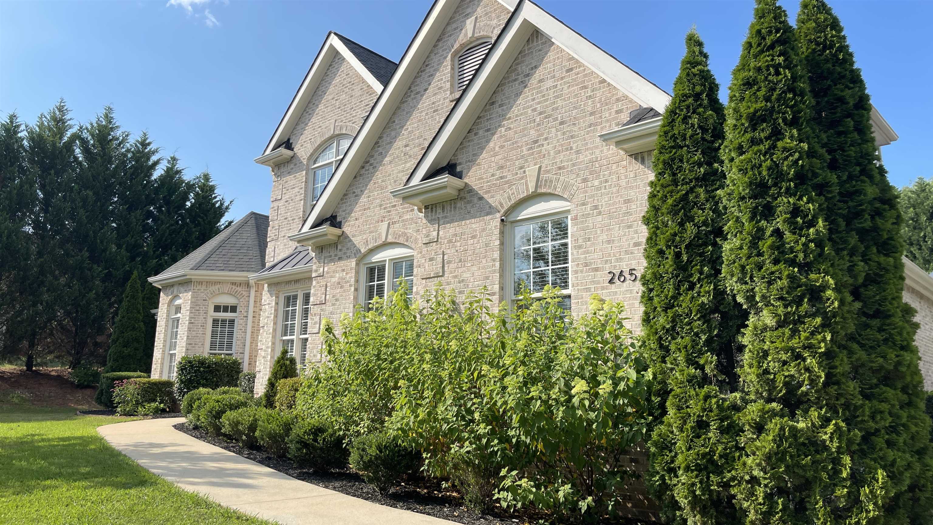 265 Gibbs Road Wellford, SC 29385 - Photo 4 of 42