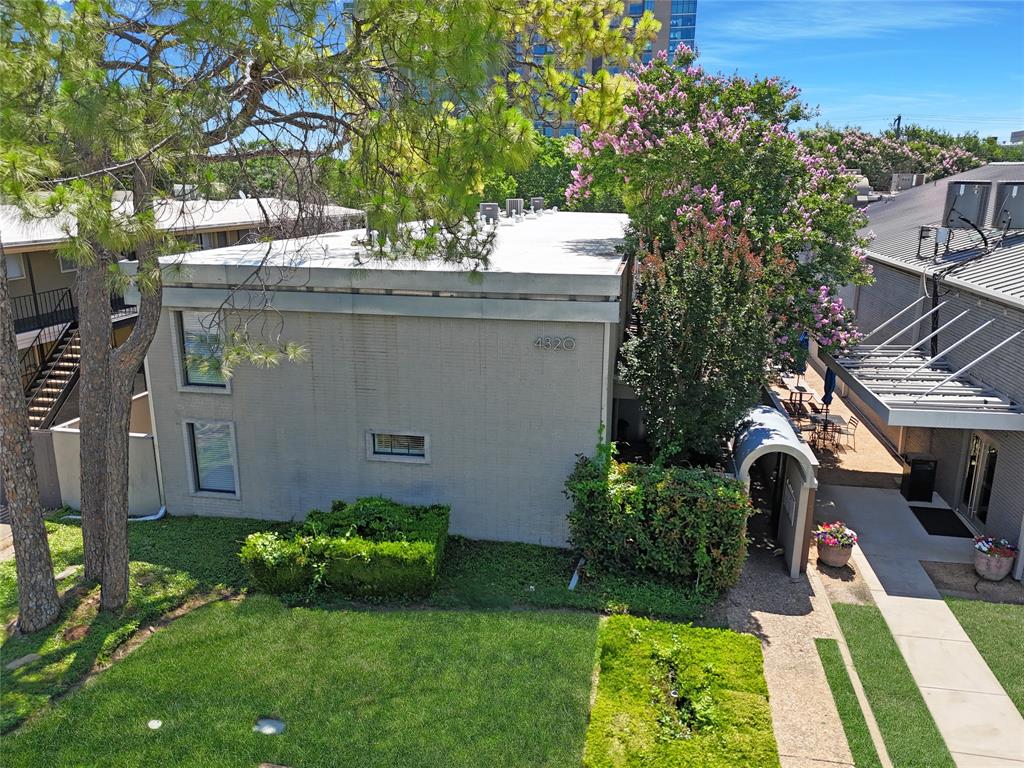 4320 Cole Avenue, Unit 3 Dallas, TX 75205 - Photo 31 of 36