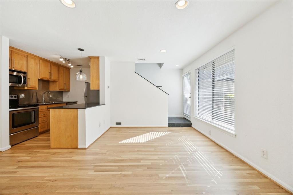 4320 Cole Avenue, Unit 3 Dallas, TX 75205 - Photo 10 of 36