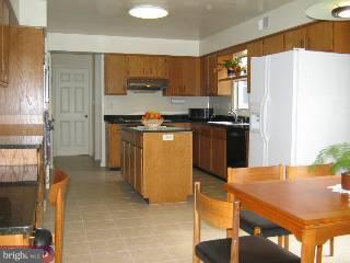 286 North Post Road Princeton Junction, NJ 08550 - Photo 2 of 6 Gallery Image 2