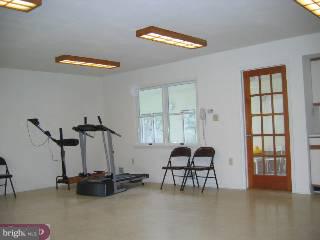 286 North Post Road Princeton Junction, NJ 08550 - Photo 4 of 6 Gallery Image 4