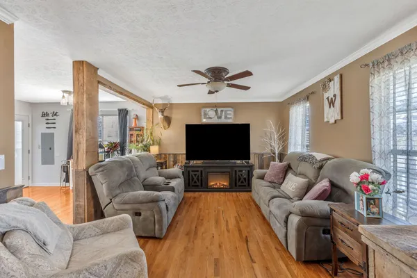 $394,900 | 115 Sherron Drive, Dickson, TN 37055