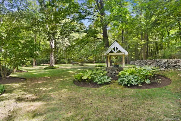 $2,950,000 | 133 Boway Road, South Salem, NY 10590