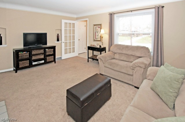 4056 Riveredge Road Cleveland, OH 44111 - Photo 4 of 25 Gallery Image 4