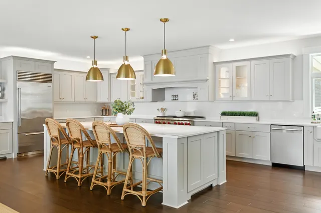 $5,500,000 | 46 Windward Shore Road, Raymond, ME 04071