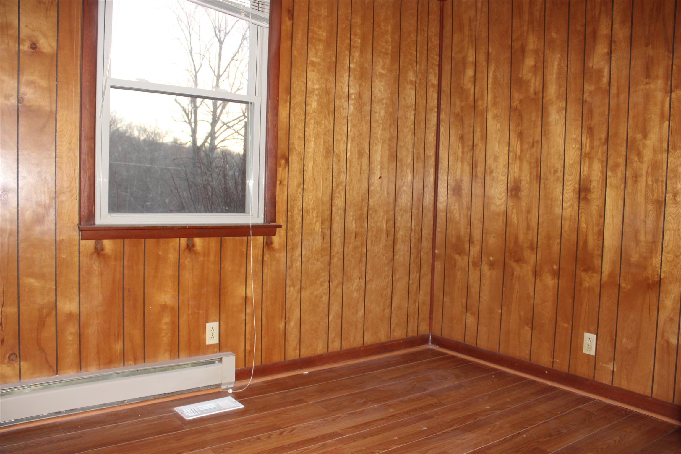 3006 West County Farm Road Springfield, TN 37172 - Photo 10 of 16 first bedroom