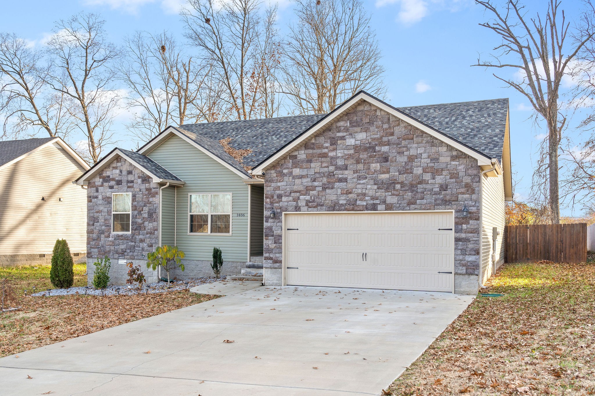 1486 Trainer Road Clarksville, TN 37042 - Photo 2 of 34 Gallery Image 2