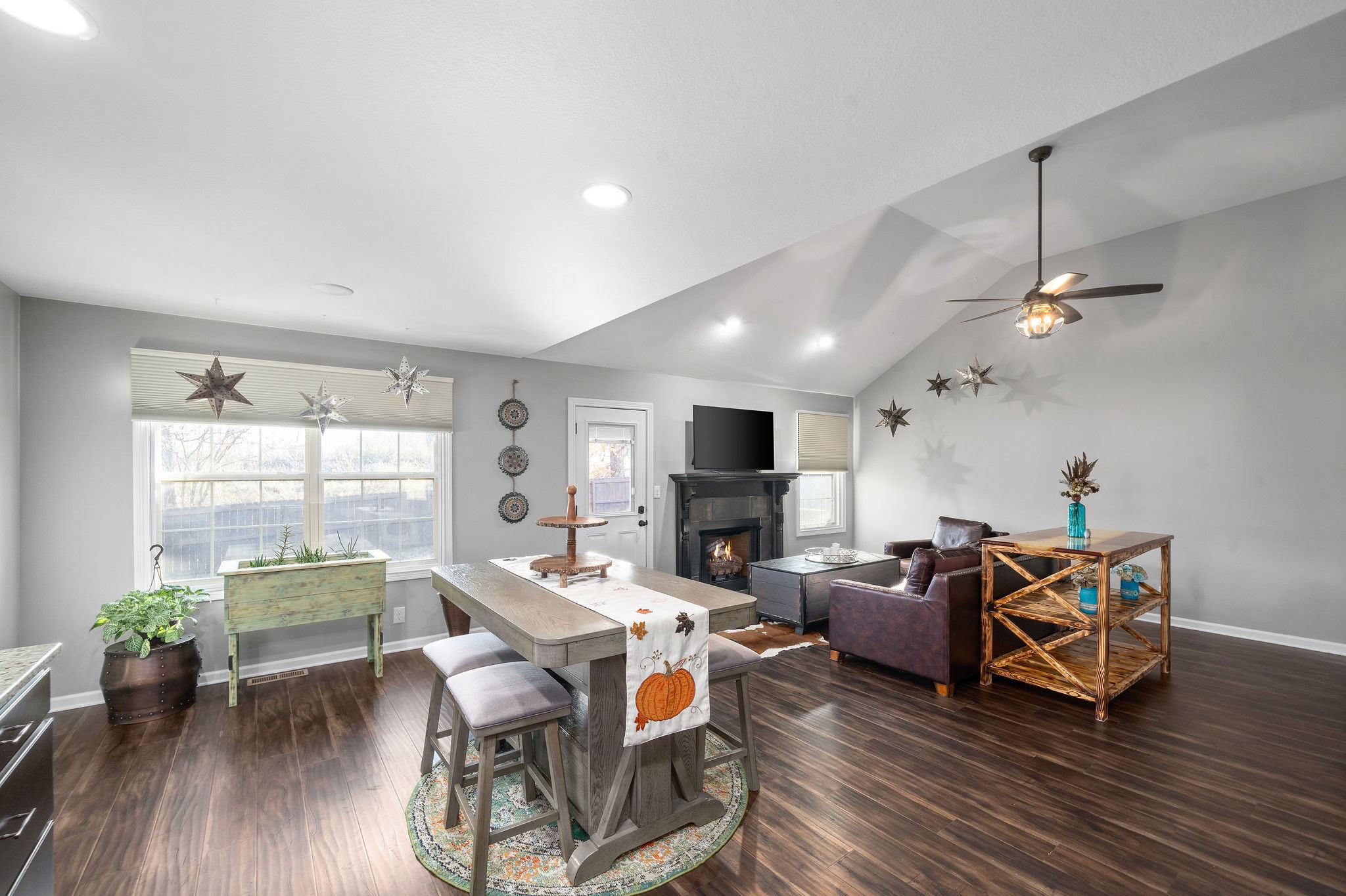 1486 Trainer Road Clarksville, TN 37042 - Photo 17 of 34 Gallery Image 17
