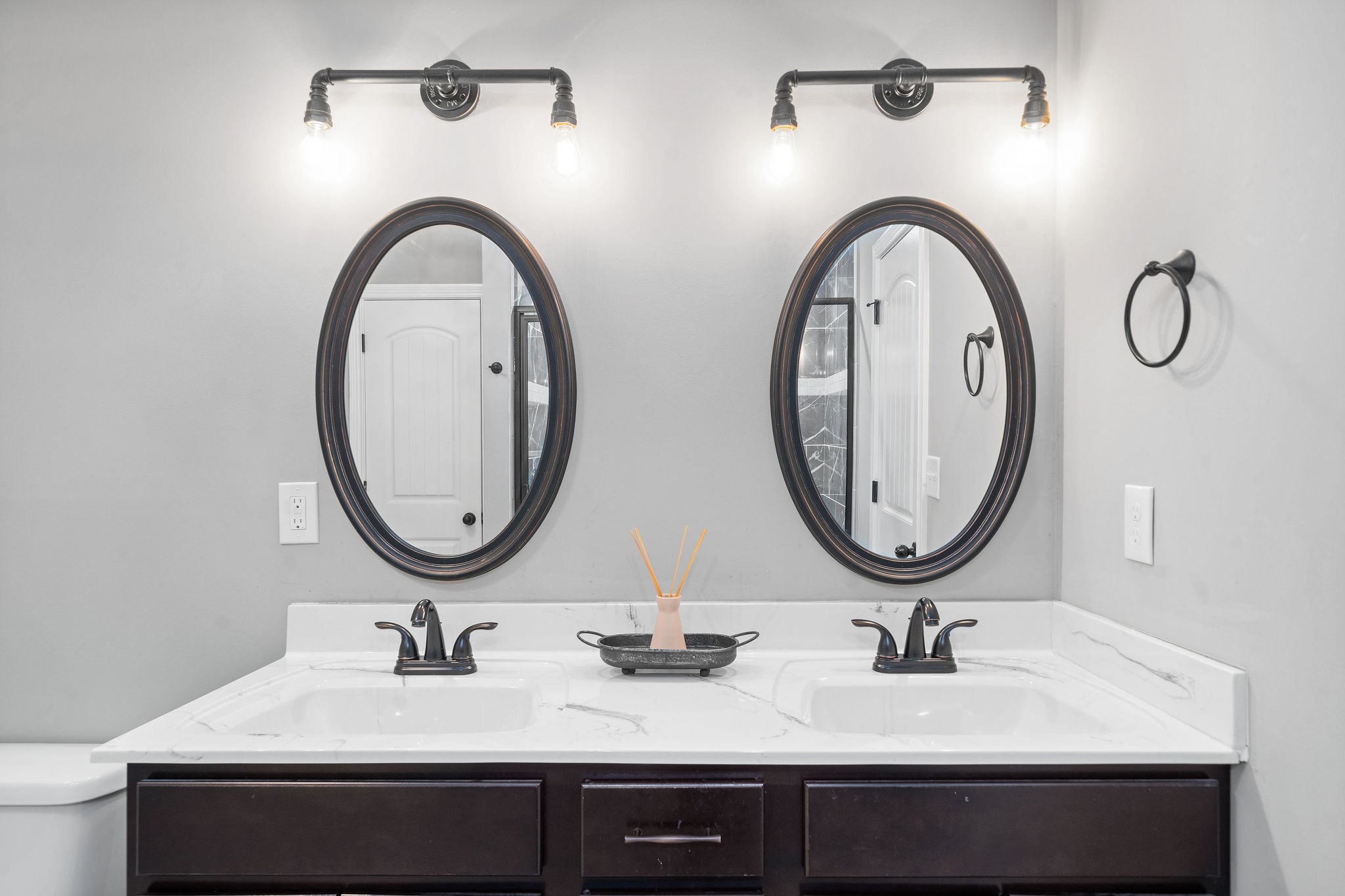 1486 Trainer Road Clarksville, TN 37042 - Photo 21 of 34 Gallery Image 21