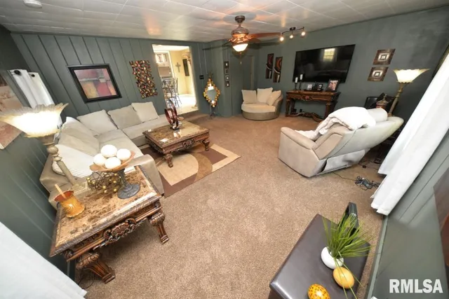 $265,000 | 1909 Olive Street, Mount Vernon, IL 62864