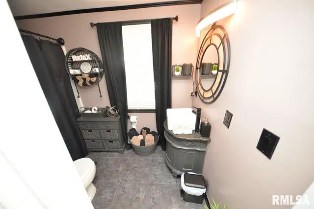 $265,000 | 1909 Olive Street, Mount Vernon, IL 62864