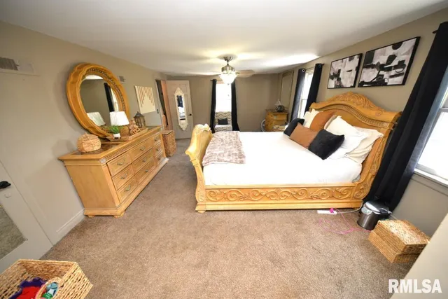 $265,000 | 1909 Olive Street, Mount Vernon, IL 62864