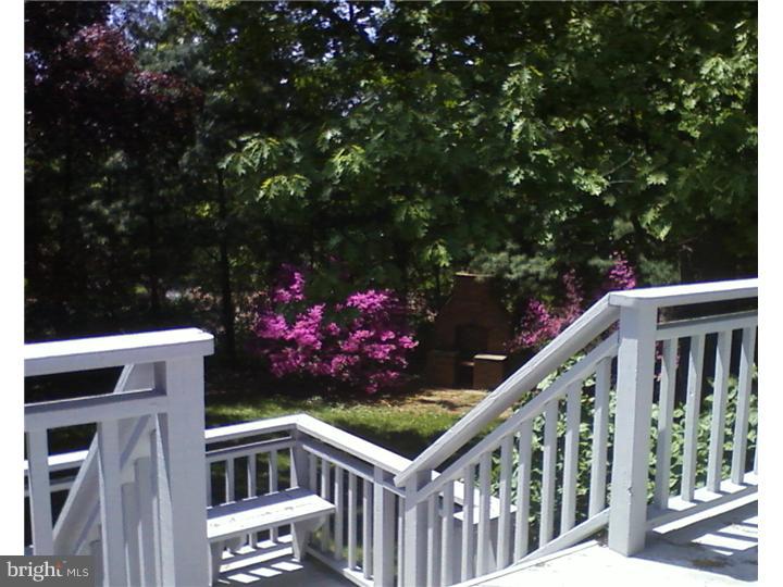 319 Southcroft Road Springfield, PA 19064 - Photo 21 of 24 a view of a house with wooden fence