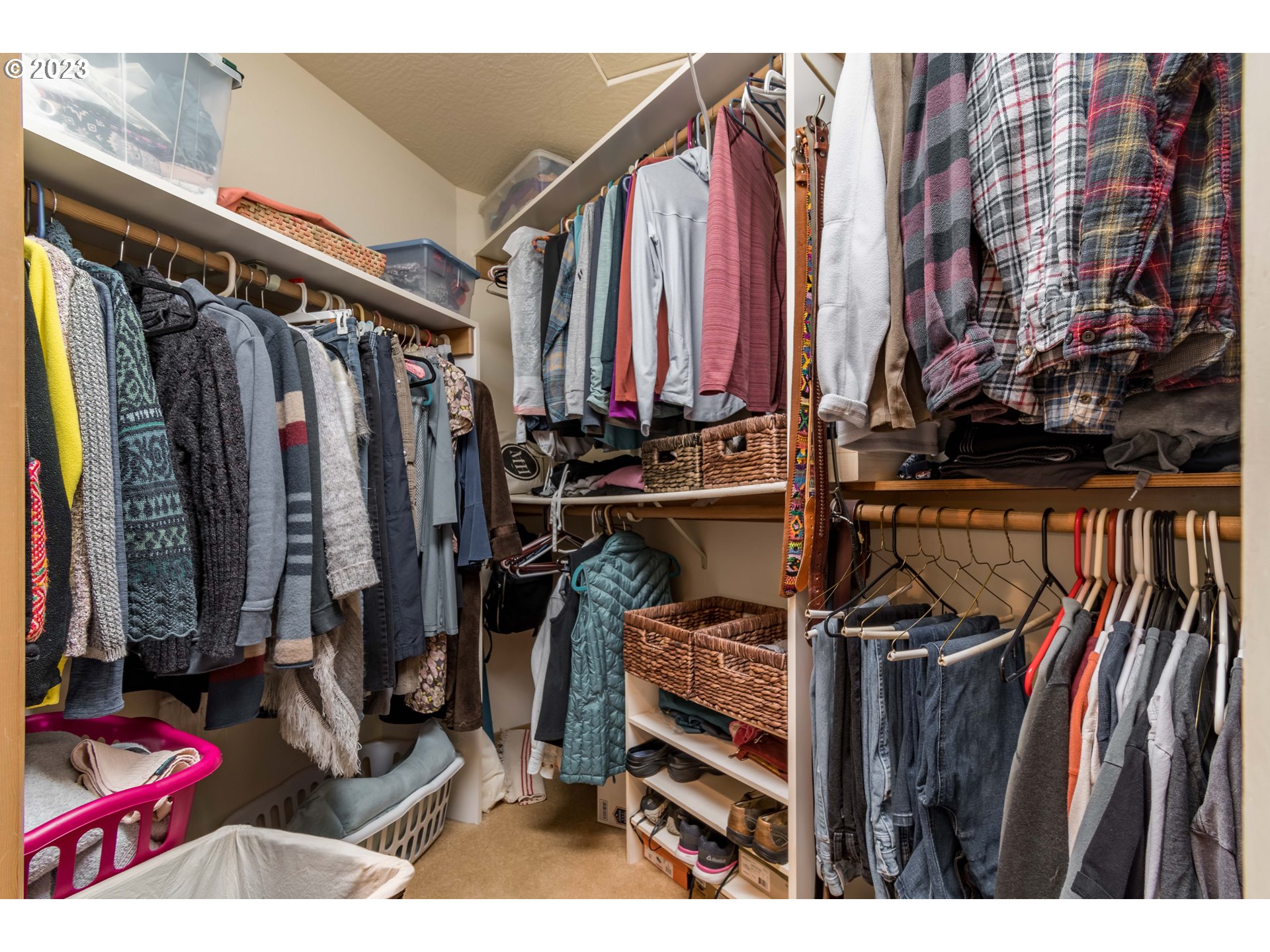84984 Appletree Drive Eugene, OR 97405 - Photo 36 of 48 a view of walk in closet with clothes