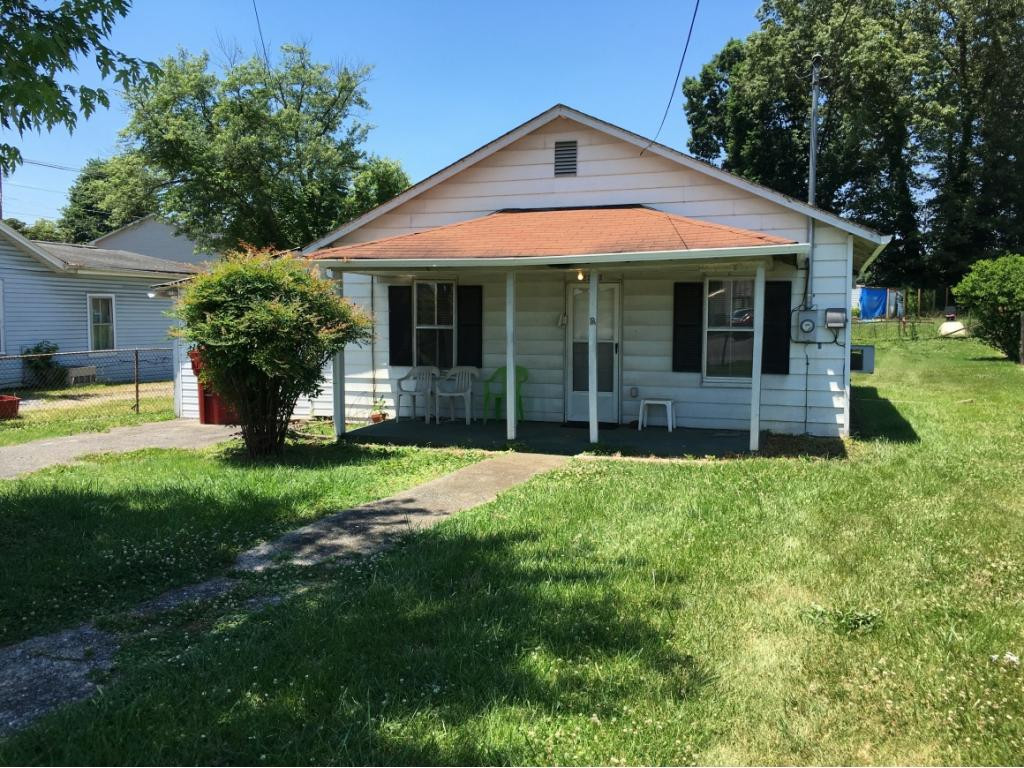 2303 Watauga Road Johnson City, TN 37601 - Photo 2 of 29 Photo 2