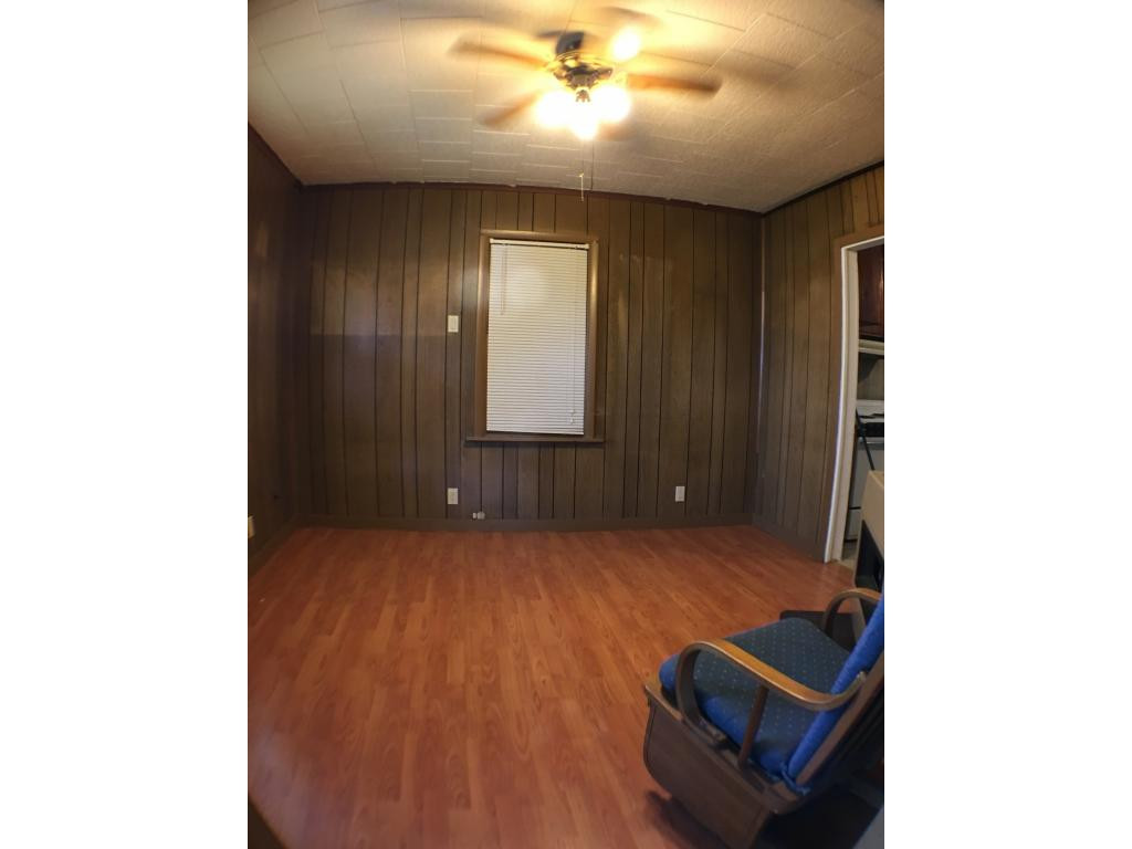 2303 Watauga Road Johnson City, TN 37601 - Photo 5 of 29 Second front room