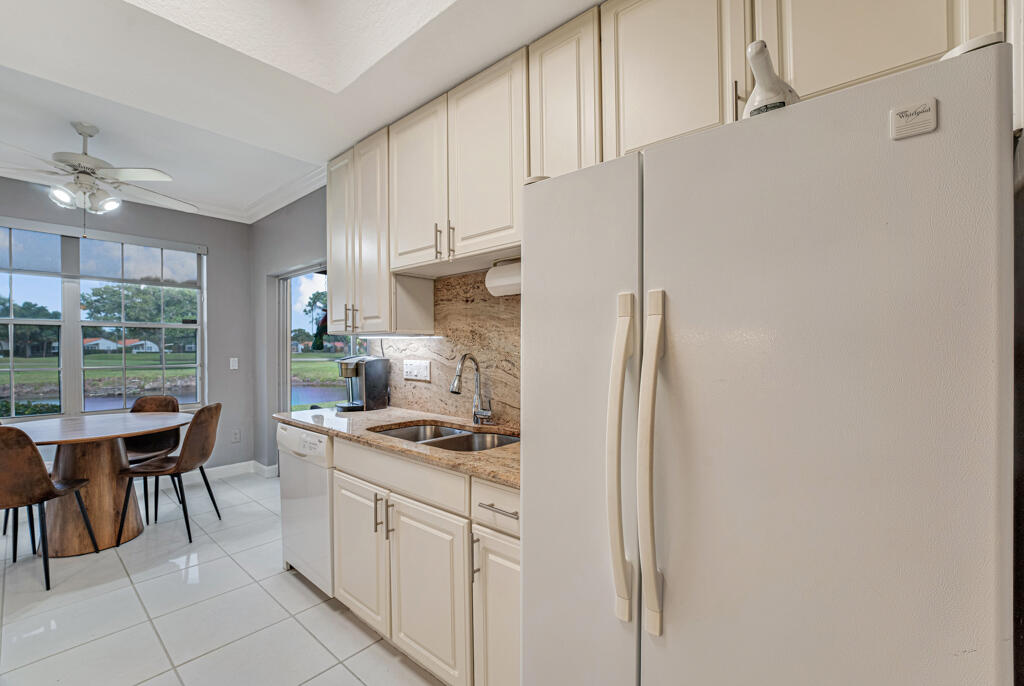 17061 Emile Street, Unit 3 Boca Raton, FL 33487 - Photo 13 of 44 Kitchen1right