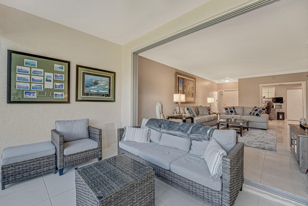 17061 Emile Street, Unit 3 Boca Raton, FL 33487 - Photo 18 of 44 Florida Rm to Living Rm
