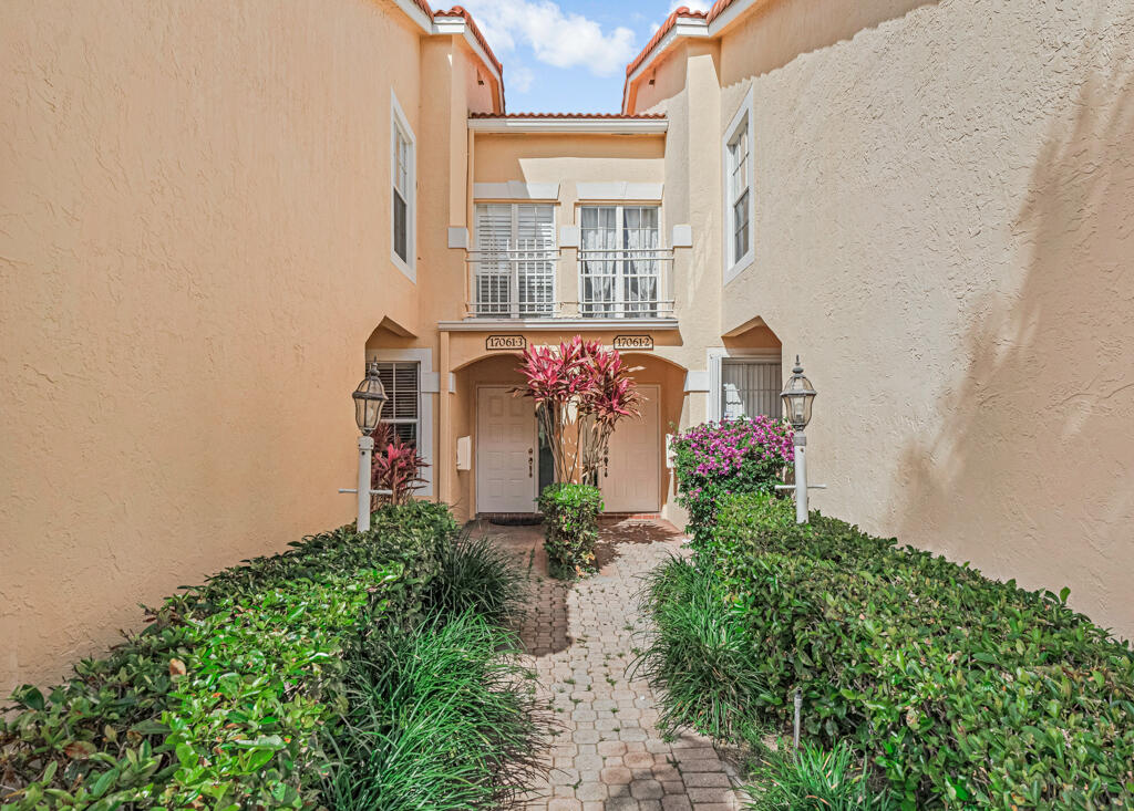 17061 Emile Street, Unit 3 Boca Raton, FL 33487 - Photo 4 of 44 Front Entrance view