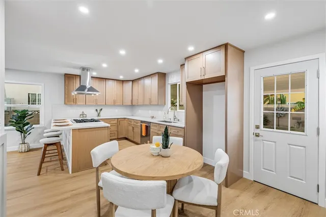 $949,500 | 7560 El Escorial Way, Buena Park, CA 90620