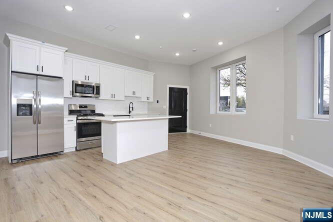 385 Passaic Avenue, Unit 3 Lodi, NJ 07644 - Photo 3 of 23