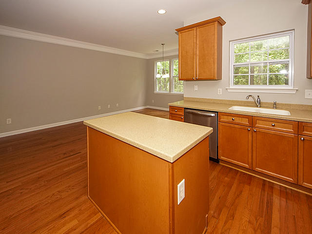 3467 Claremont Street Mount Pleasant, SC 29466 - Photo 12 of 45 FRESH Paint!