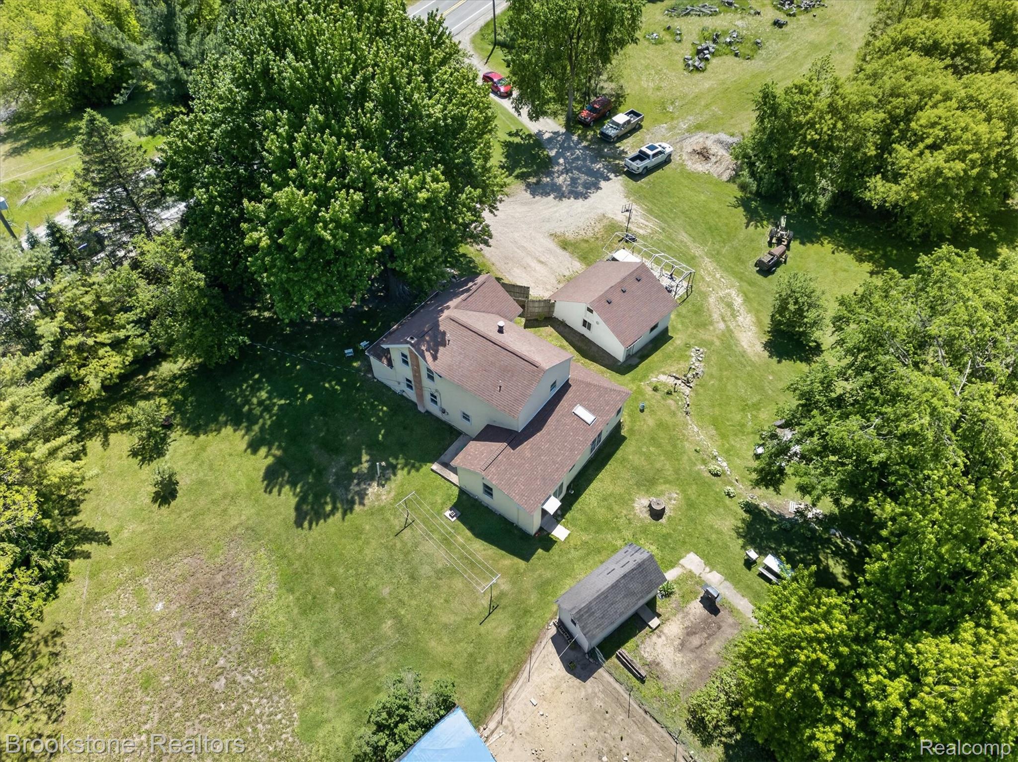 9455 Andersonville Road Clarkston, MI 48346 - Photo 65 of 82 61-9455-Andersonville-Rd-WindowStill.jpg