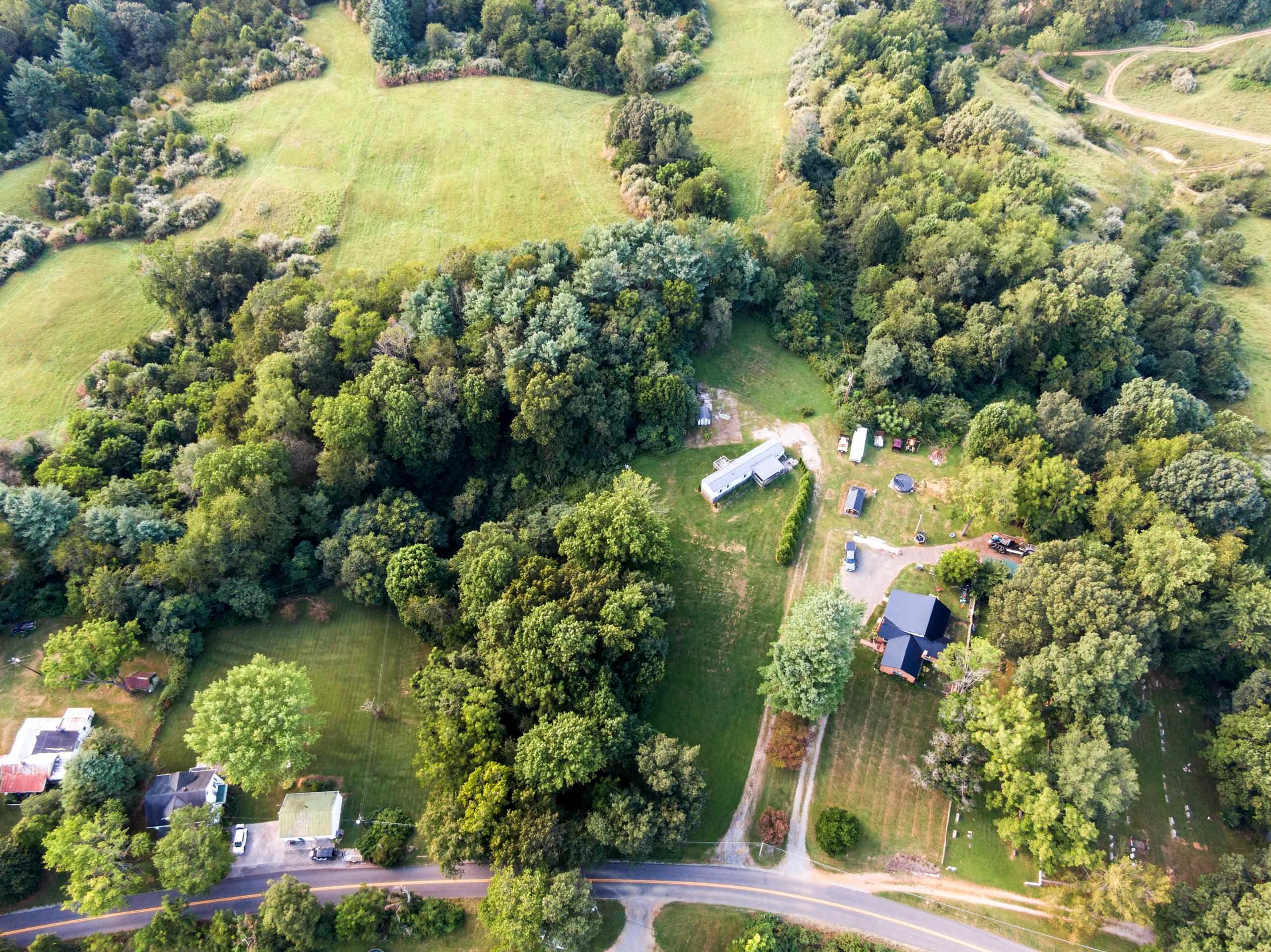 5649 Highland Road Dublin, VA 24084 - Photo 5 of 20 Gallery Image 5