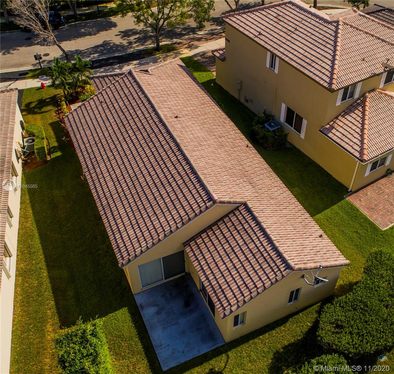 4357 Pine Ridge Court Weston, FL 33331 - Photo 49 of 56 Gallery Image 49