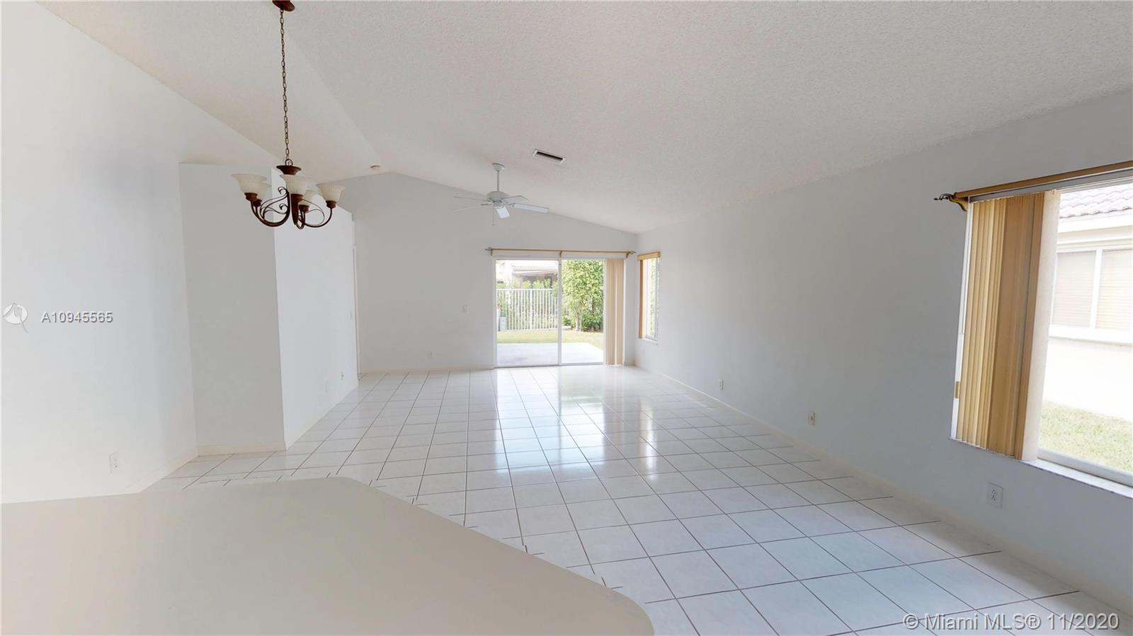4357 Pine Ridge Court Weston, FL 33331 - Photo 6 of 56 Gallery Image 6