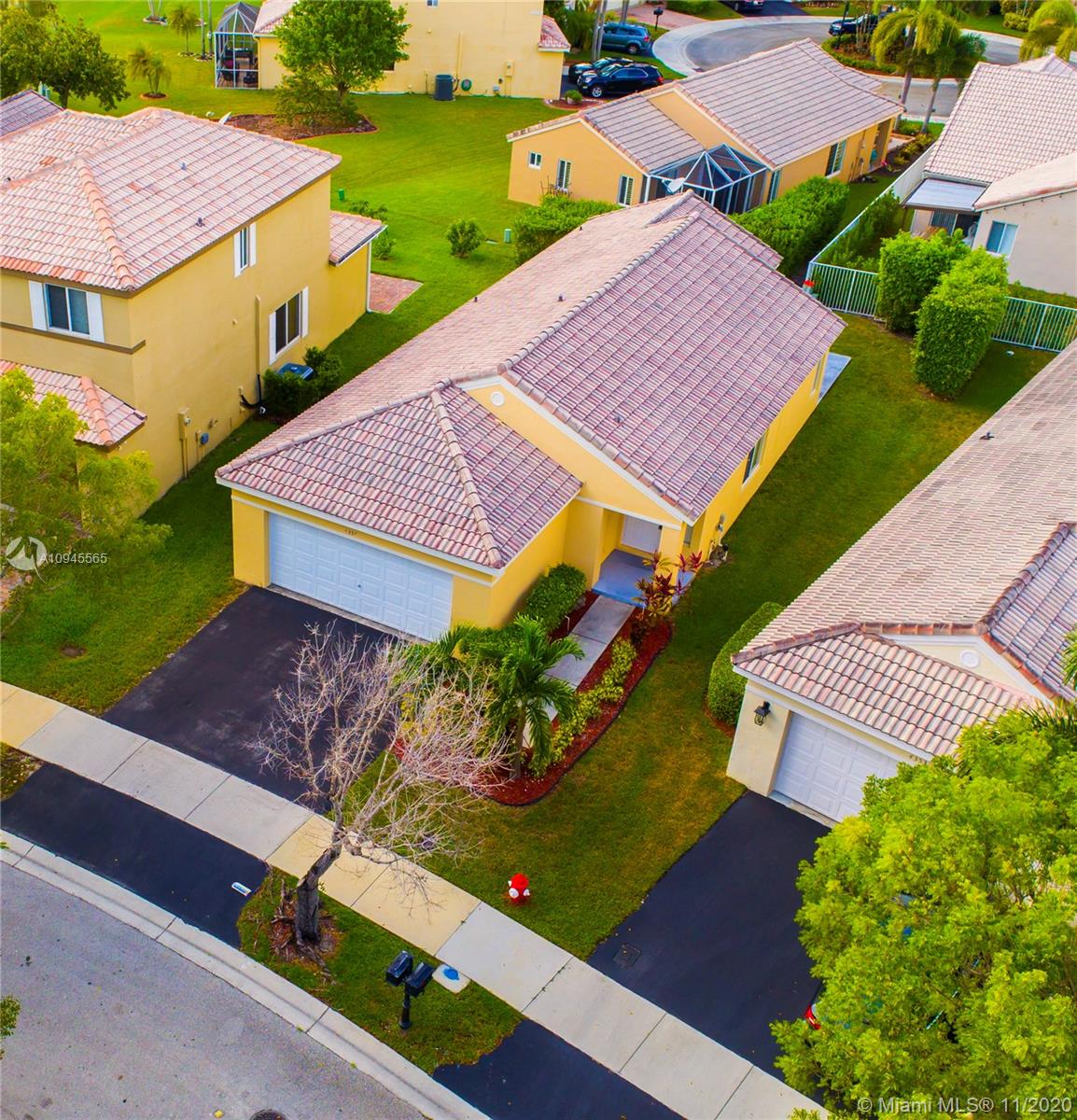 4357 Pine Ridge Court Weston, FL 33331 - Photo 51 of 56 Gallery Image 51