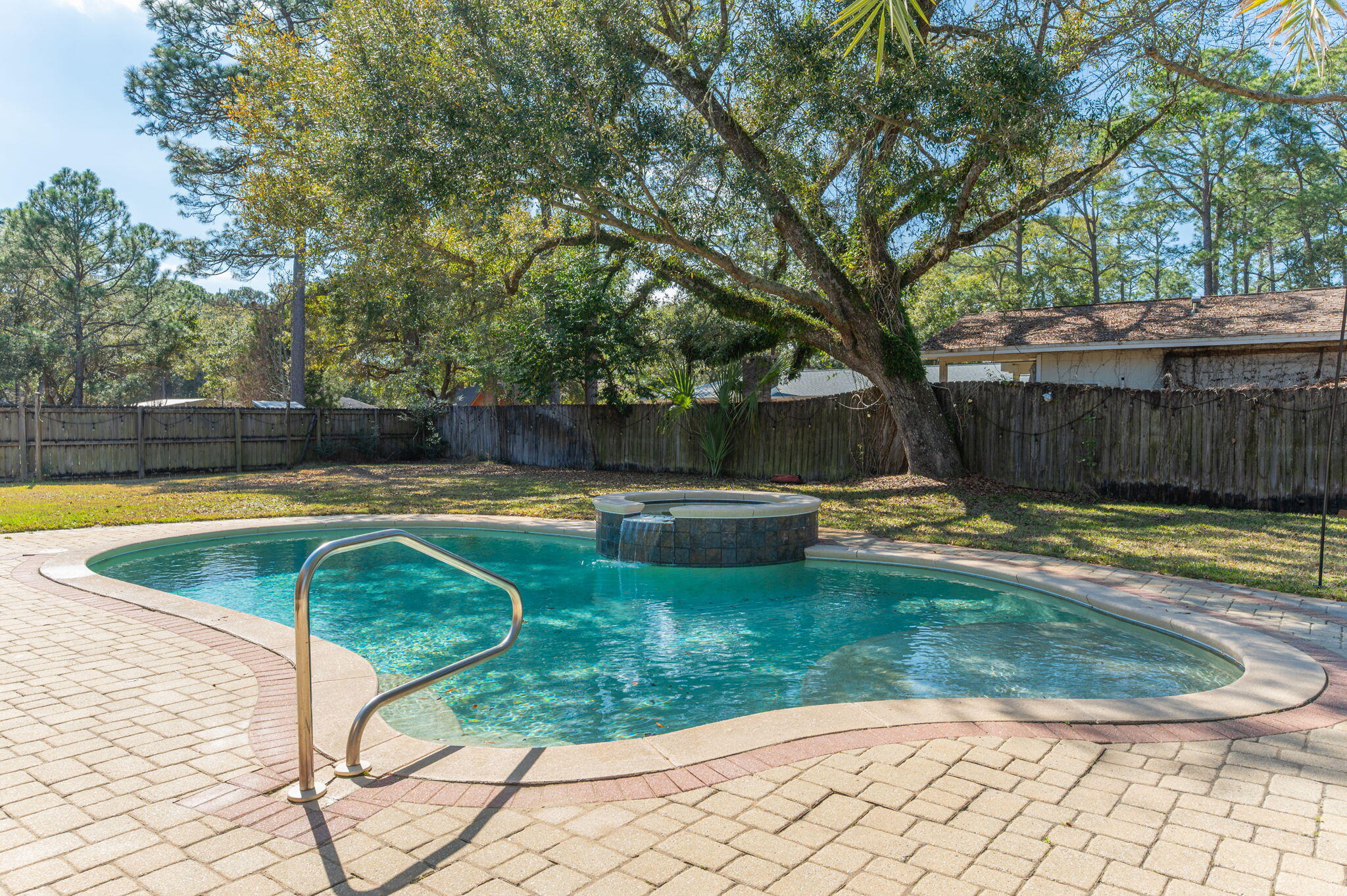 43-web-or-mls-19-lanman-rd