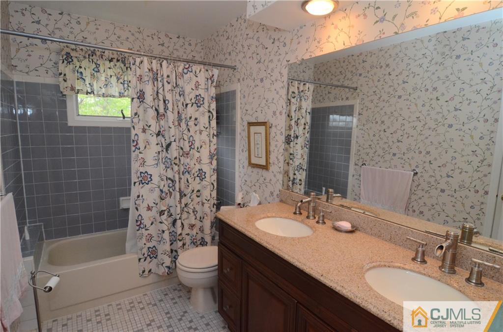 500 Major Road Dayton, NJ 08810 - Photo 15 of 23 Gallery Image 15