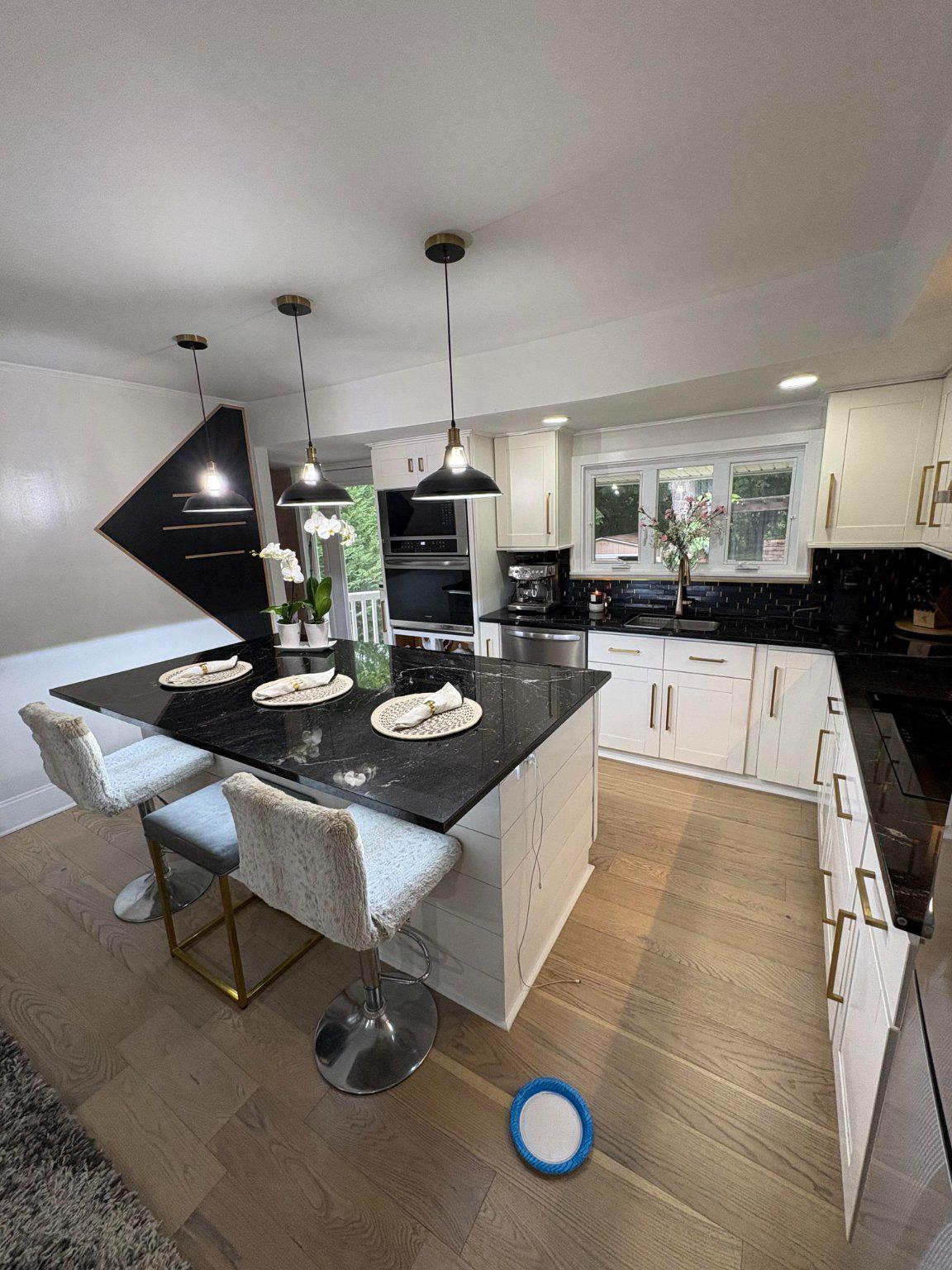 3113 Greenvalley Road Newtown Square, PA 19073 - Photo 6 of 32 Kitchen