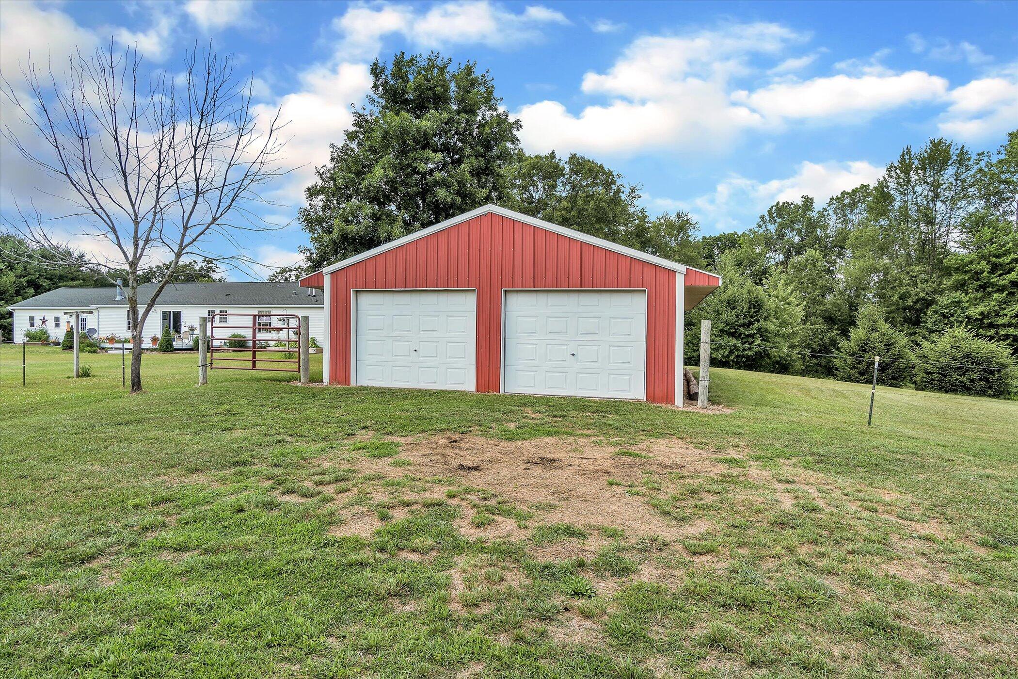12181 Ladd Road Brooklyn, MI 49230 - Photo 41 of 52 41-12181-Ladd-Rd-WindowStill-Real-Estate