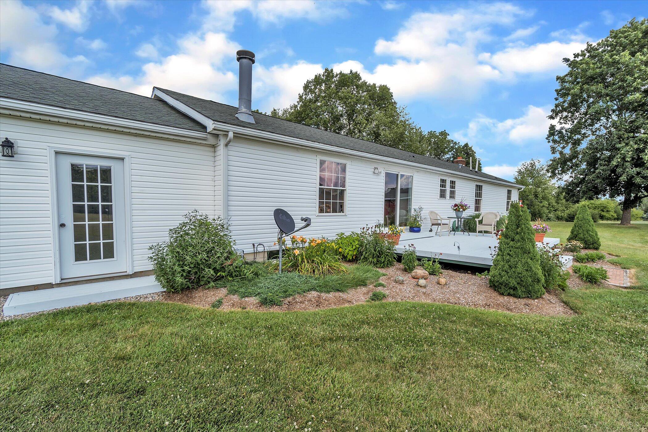 12181 Ladd Road Brooklyn, MI 49230 - Photo 44 of 52 44-12181-Ladd-Rd-WindowStill-Real-Estate