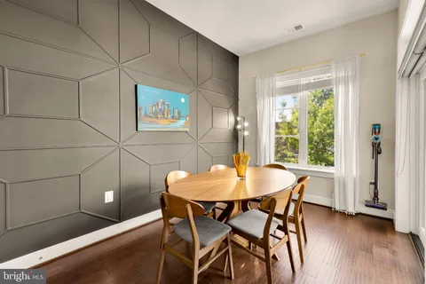 $1,375,000 | 1426 Van Valkenburgh Lane, Alexandria, VA 22301